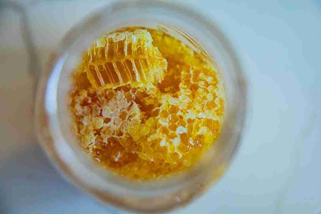 Harnessing Honey's Healing Power for Everyday Ailments